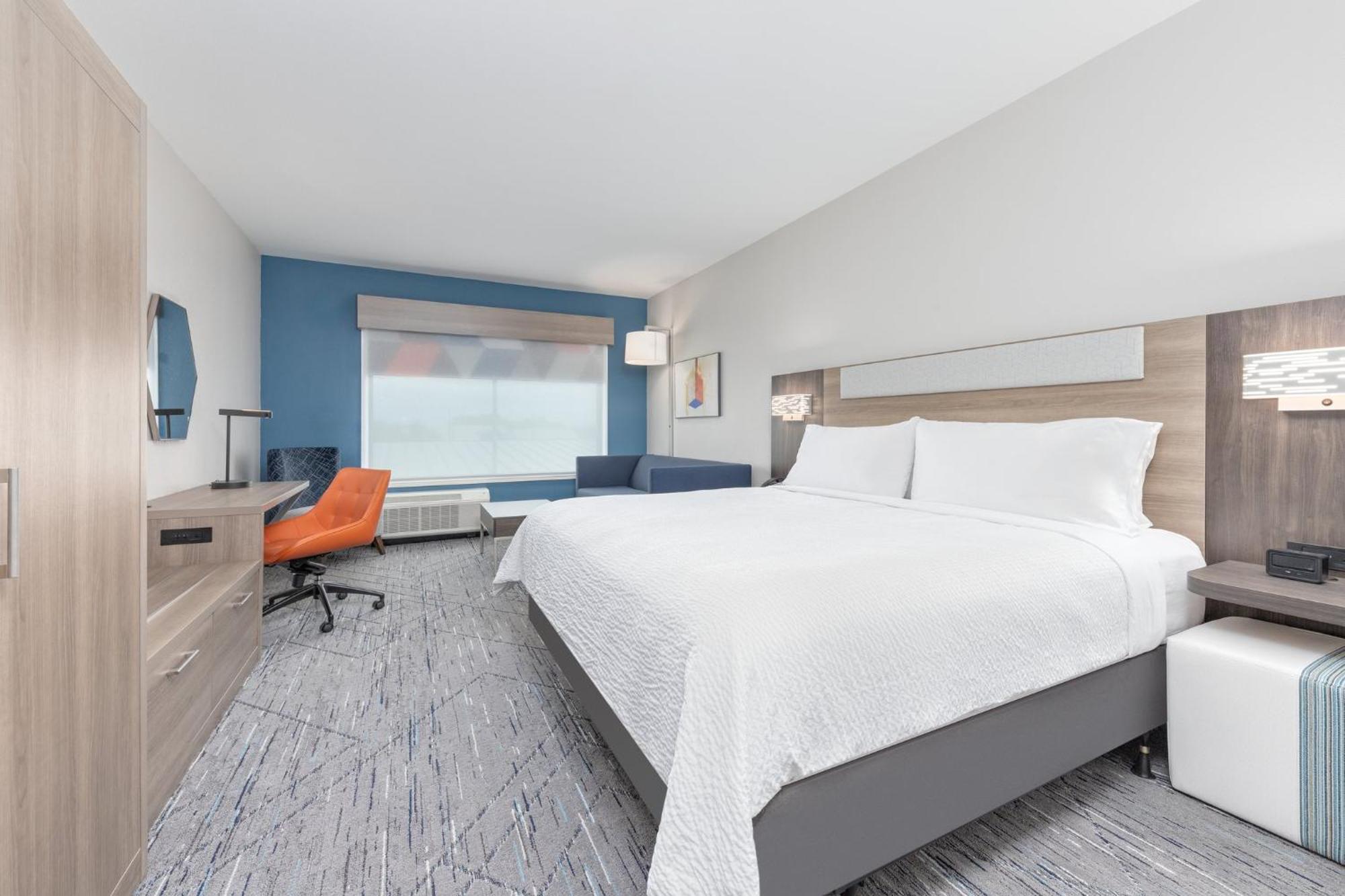 Holiday Inn Express & Suites Austin Airport East By Ihg Exterior foto